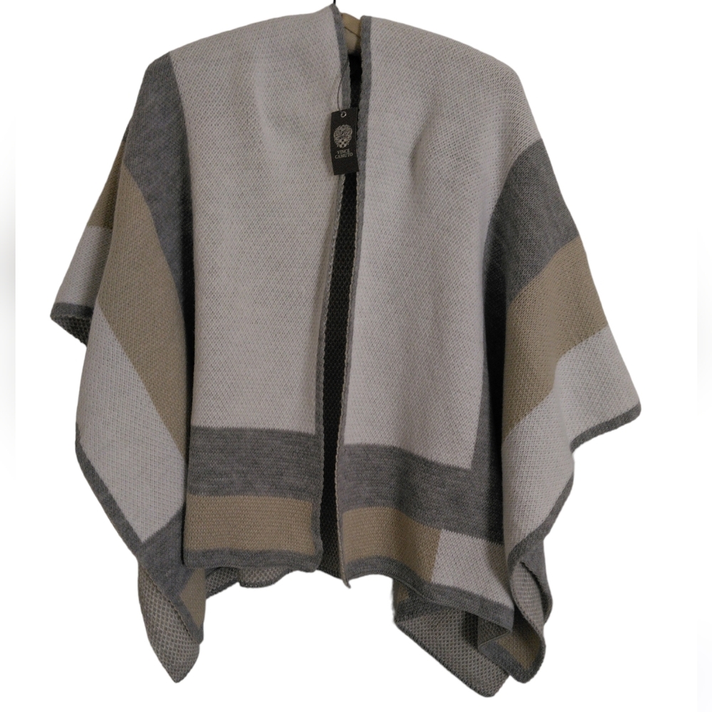NWT Vince Camuto O/S Off White Color Block Knit Sweater Shawl